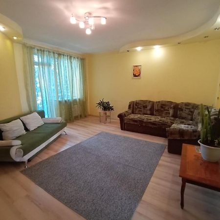 3К. Квартира На Сумской Kharkiv Eksteriør bilde